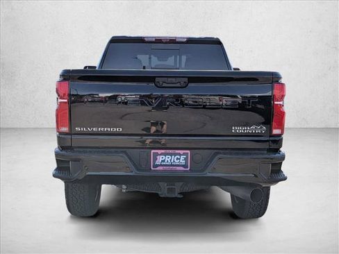 Certified 2025 Chevrolet Silverado 2500 High Country w/ High Country Premium Package AWD/4WD image 7