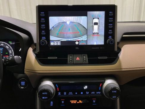 Certified 2022 Toyota RAV4 Limited image 19