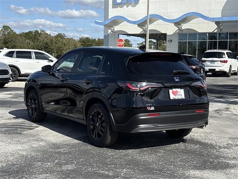 New 2026 Honda HR-V Sport image 9