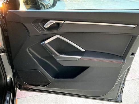 Used 2025 Audi Q3 2.0T Premium Plus image 22