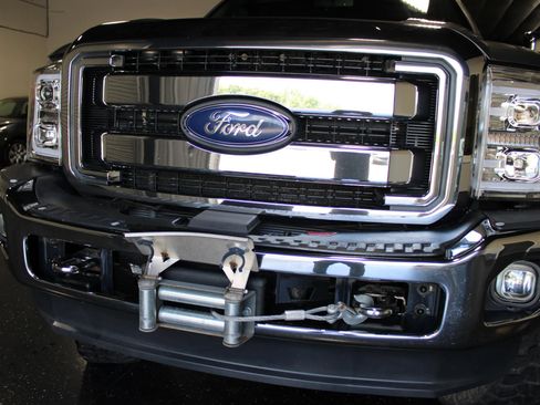 Used 2013 Ford F250 Lariat w/ Lariat Ultimate Pkg AWD/4WD image 53