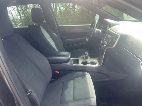 Used 2014 Jeep Grand Cherokee Laredo w/ Quick Order Package 23E image 18