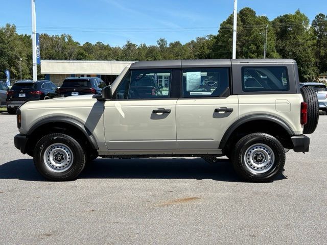Used 2026 Ford Bronco 4-Door AWD/4WD image 2