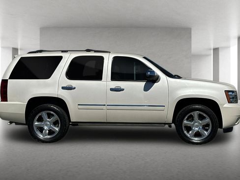 Used 2013 Chevrolet Tahoe LTZ image 3