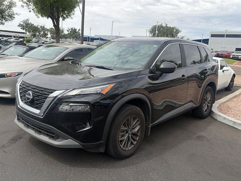 Used 2023 Nissan Rogue S FWD image 1