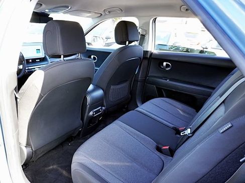 Used 2024 Hyundai Ioniq 5 SEL RWD image 18