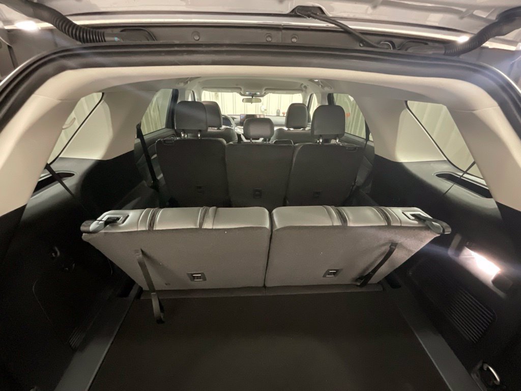Used 2026 Ford Explorer Active w/ Active Comfort Package RWD image 25