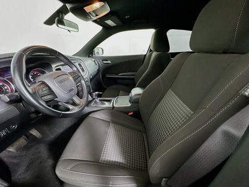 Used 2023 Dodge Charger SXT image 13
