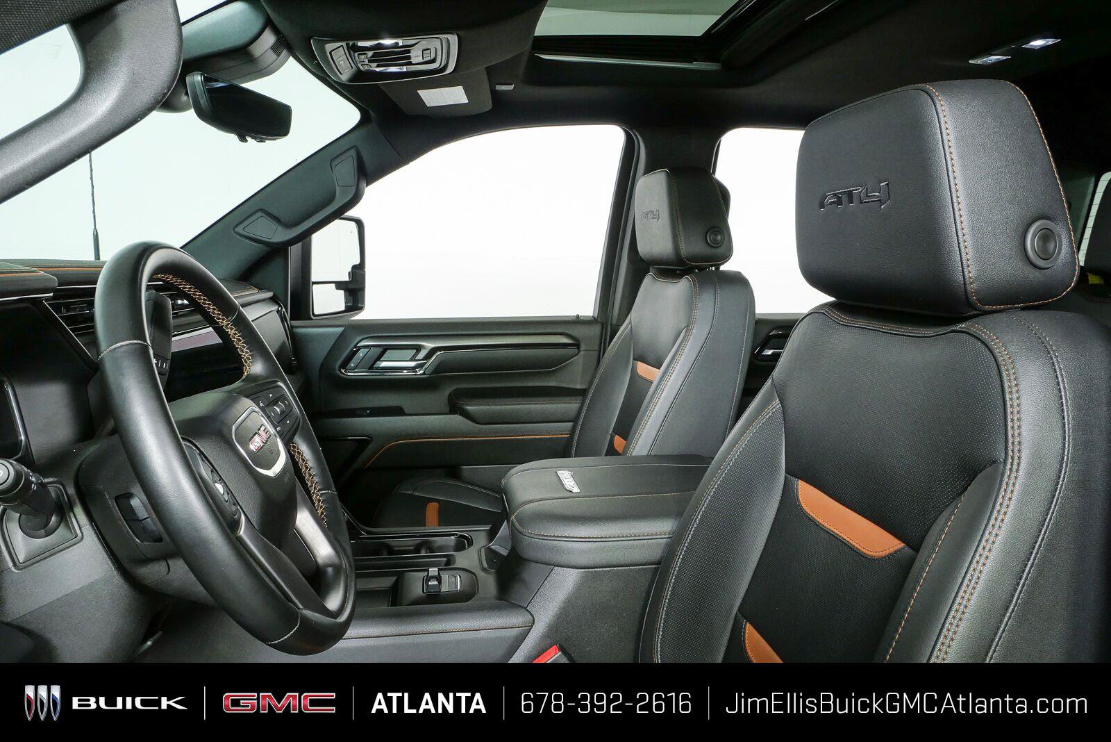 Used 2024 GMC Sierra 2500 AT4 w/ AT4 Premium Plus Package AWD/4WD image 6