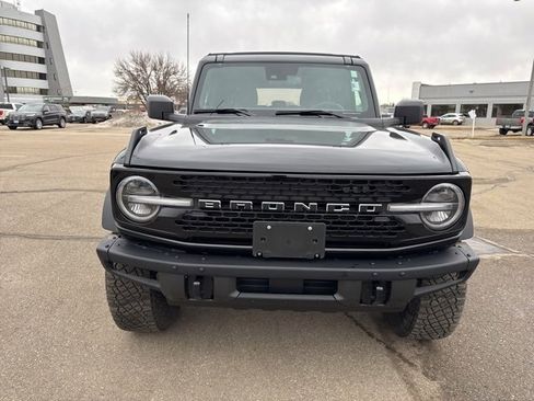 Used 2024 Ford Bronco Wildtrak image 4