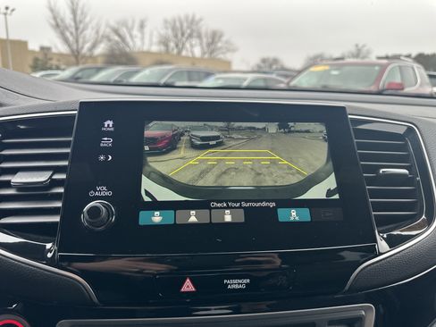 Used 2020 Honda Passport Touring image 30