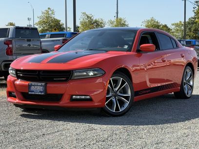 Used 2016 Dodge Charger R/T w/ Plus Group
