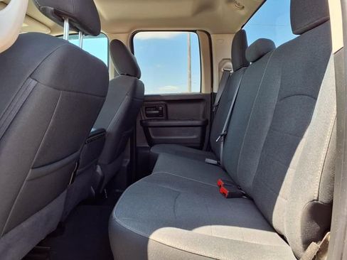 Used 2021 RAM 1500 Express RWD image 15