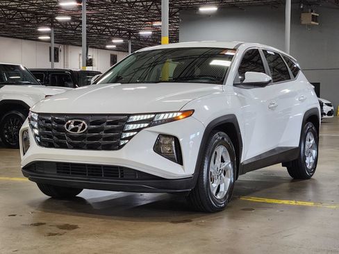Used 2023 Hyundai Tucson SE FWD image 4