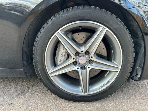 Used 2017 Mercedes-Benz E 400 4MATIC Wagon image 9