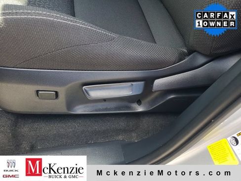 Used 2025 Toyota 4Runner SR5 RWD image 7