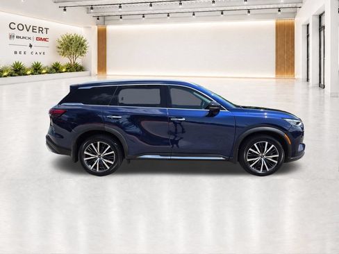 Used 2022 INFINITI QX60 Sensory w/ Cargo Package AWD/4WD image 13