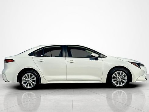 Certified 2024 Toyota Corolla LE w/ LE Convenience Package FWD image 6