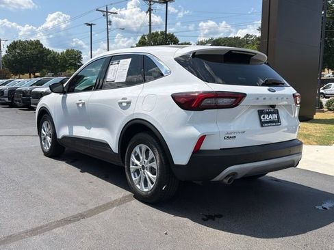 Used 2023 Ford Escape Active w/ Tech Pack #1 FWD image 6