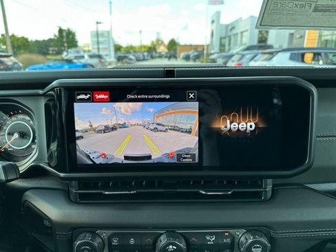 New 2026 Jeep Gladiator Mojave AWD/4WD image 35