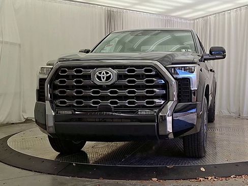 Used 2024 Toyota Tundra Platinum image 4