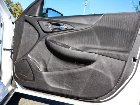 Used 2023 Chevrolet Malibu LT image 36