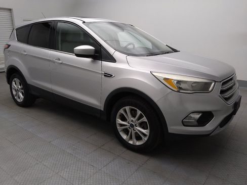 Used 2017 Ford Escape SE AWD/4WD image 11