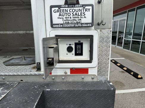 Used 2013 Ford F550 2WD Regular Cab Super Duty w/ Payload Upgrade Pkg image 14