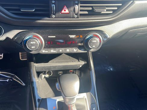 Used 2024 Kia Forte GT w/ GT2 Package image 11