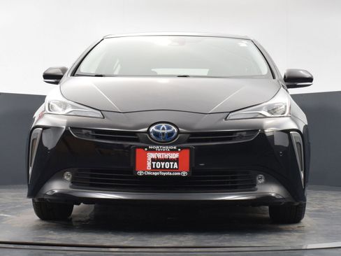 Used 2021 Toyota Prius LE image 30
