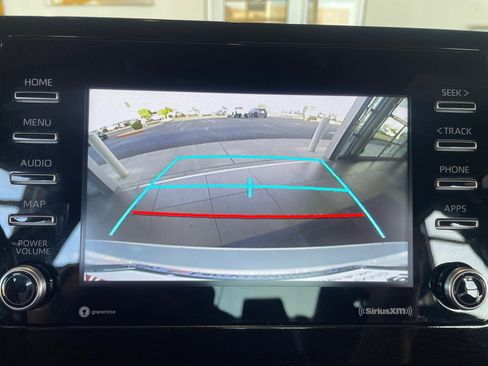 Used 2023 Toyota Camry SE image 29