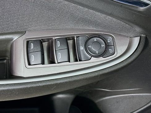 Used 2023 Chevrolet Malibu LS image 24