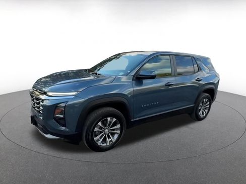 Used 2025 Chevrolet Equinox LT image 8