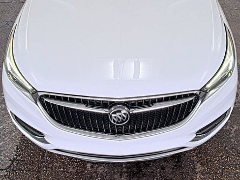 Used 2020 Buick Enclave Essence FWD image 6
