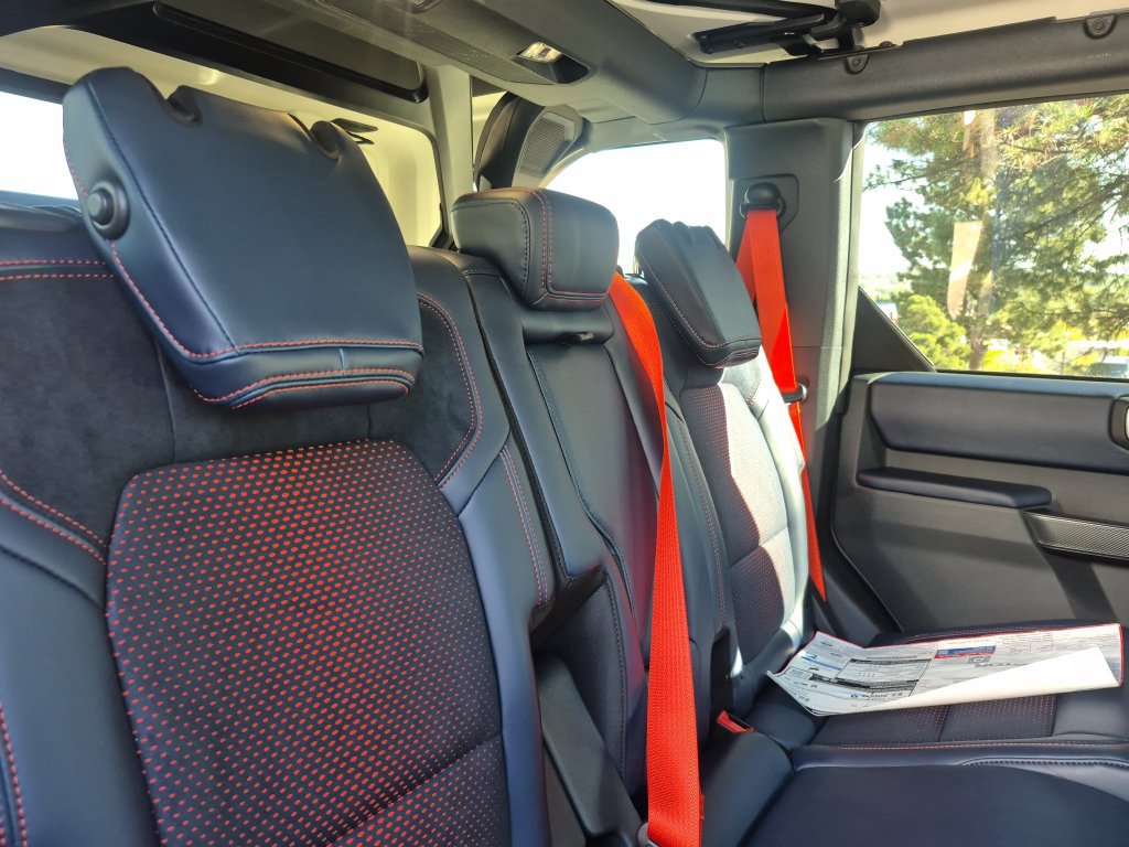 New 2026 Ford Bronco Raptor w/ Interior Carbon Fiber Pack AWD/4WD image 23