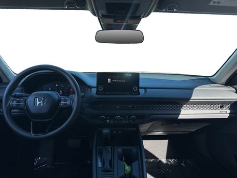 Used 2025 Honda Accord LX image 10
