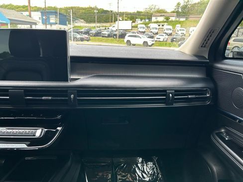 Used 2023 Lincoln Corsair AWD w/ Equipment Group 101A image 25
