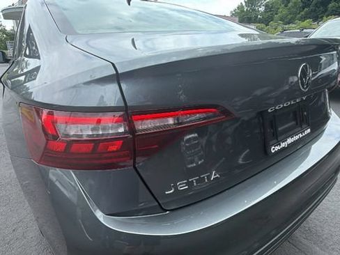 Used 2022 Volkswagen Jetta SEL FWD image 10