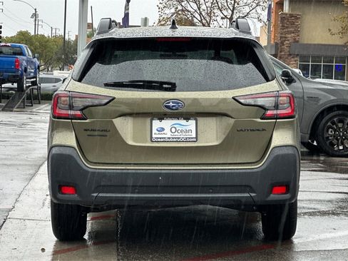 Certified 2024 Subaru Outback Onyx Edition image 6