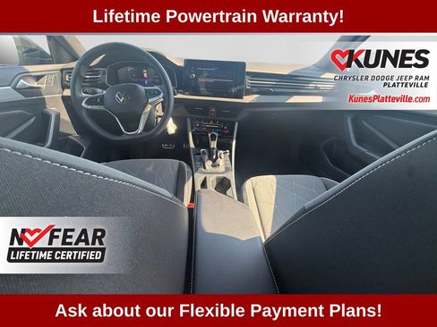 Used 2025 Volkswagen Jetta Sport FWD image 23
