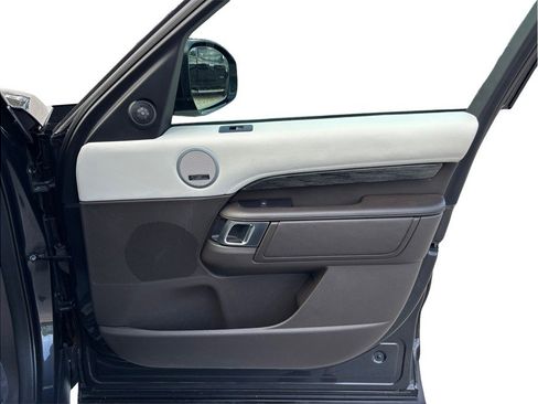 Used 2019 Land Rover Discovery HSE Luxury image 50