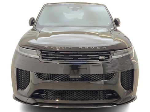 Used 2024 Land Rover Range Rover Sport AWD/4WD image 2