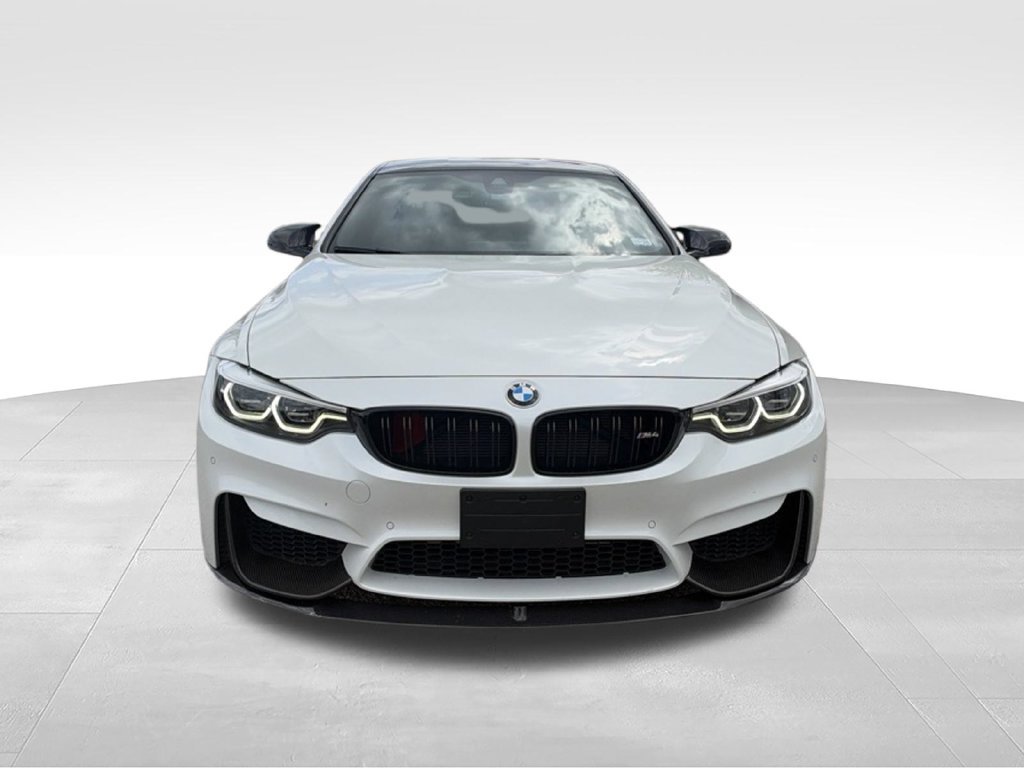 Used 2018 BMW M4 Coupe w/ Competition Package RWD image 2