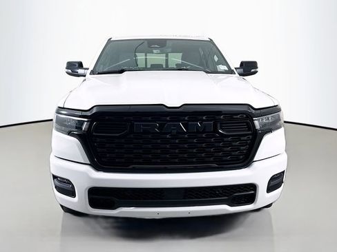 New 2026 RAM 1500 4x4 Crew Cab image 2
