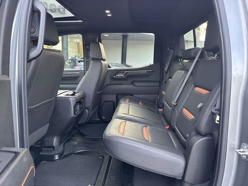 Used 2024 GMC Sierra 1500 AT4 w/ Technology Package image 31
