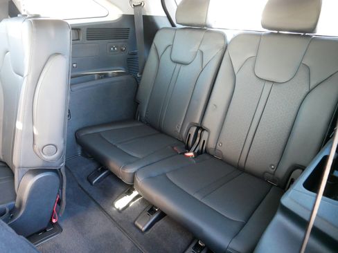 Certified 2023 Kia Sorento X-Line EX image 37