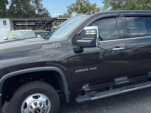 Used 2021 Chevrolet Silverado 3500 High Country AWD/4WD image 23
