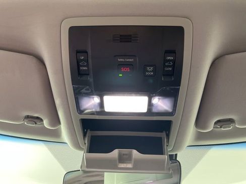 Used 2019 Lexus RX 450hL Luxury image 38