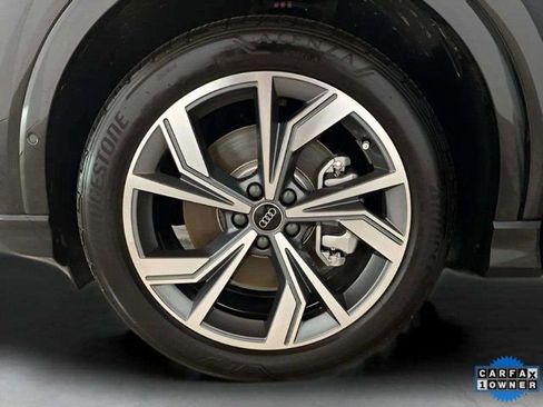 Used 2024 Audi Q4 e-tron Premium Plus w/ Premium Plus image 29