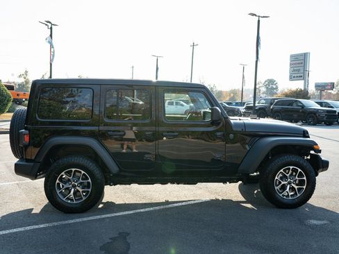 New 2026 Jeep Wrangler Unlimited Sport AWD/4WD image 11